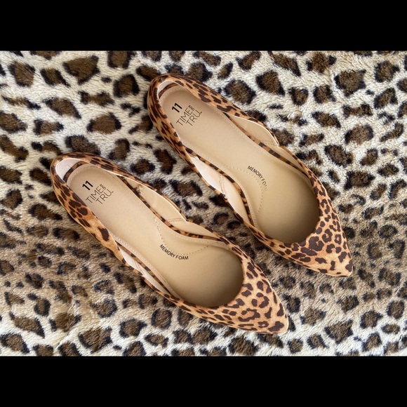 Time and Tru Shoes - Cheetah Print Flats